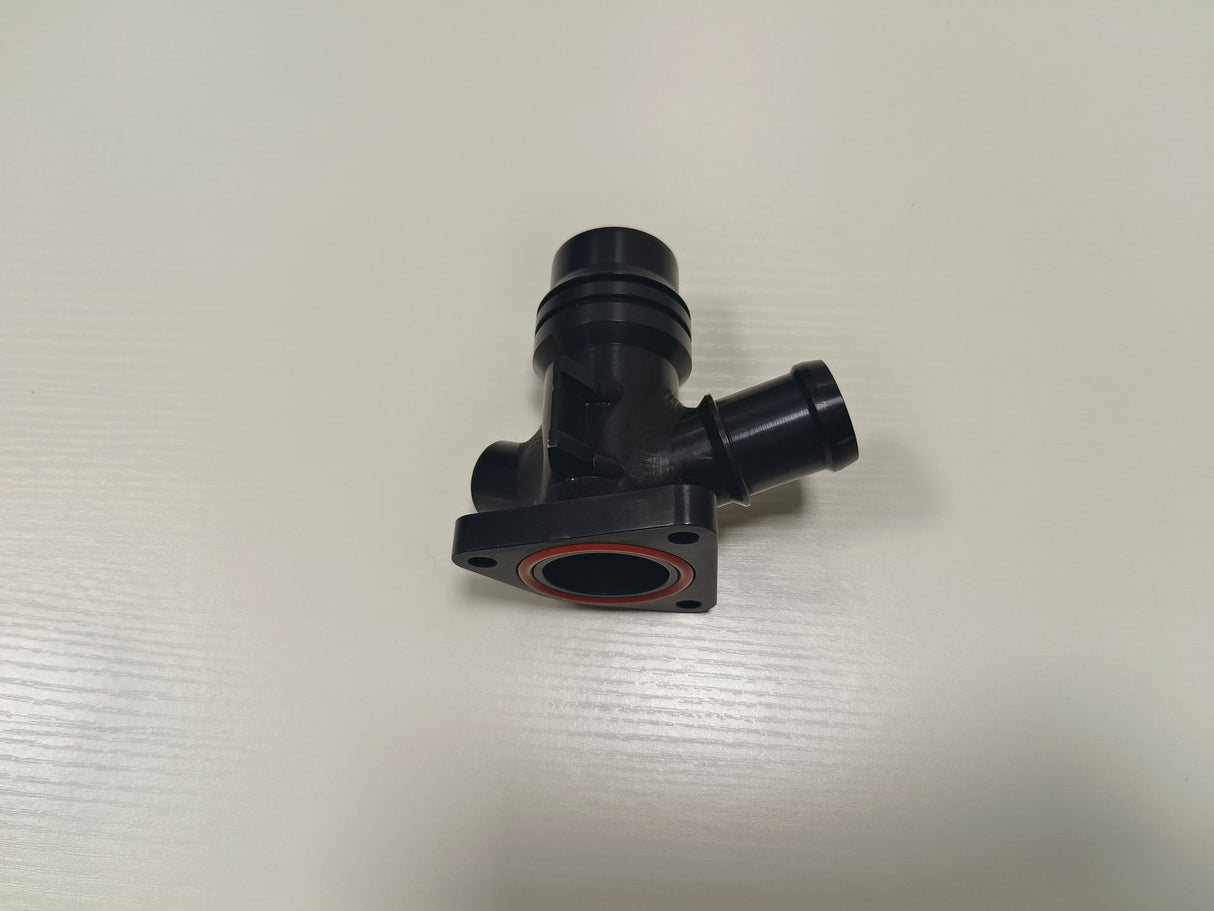 MAX Q B58 Cooling Hose Connector - 11118619408