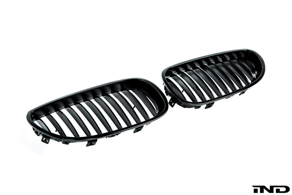 IND Painted Front Grille Set for E60 M5