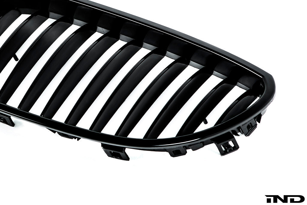 IND Painted Front Grille Set for E60 M5