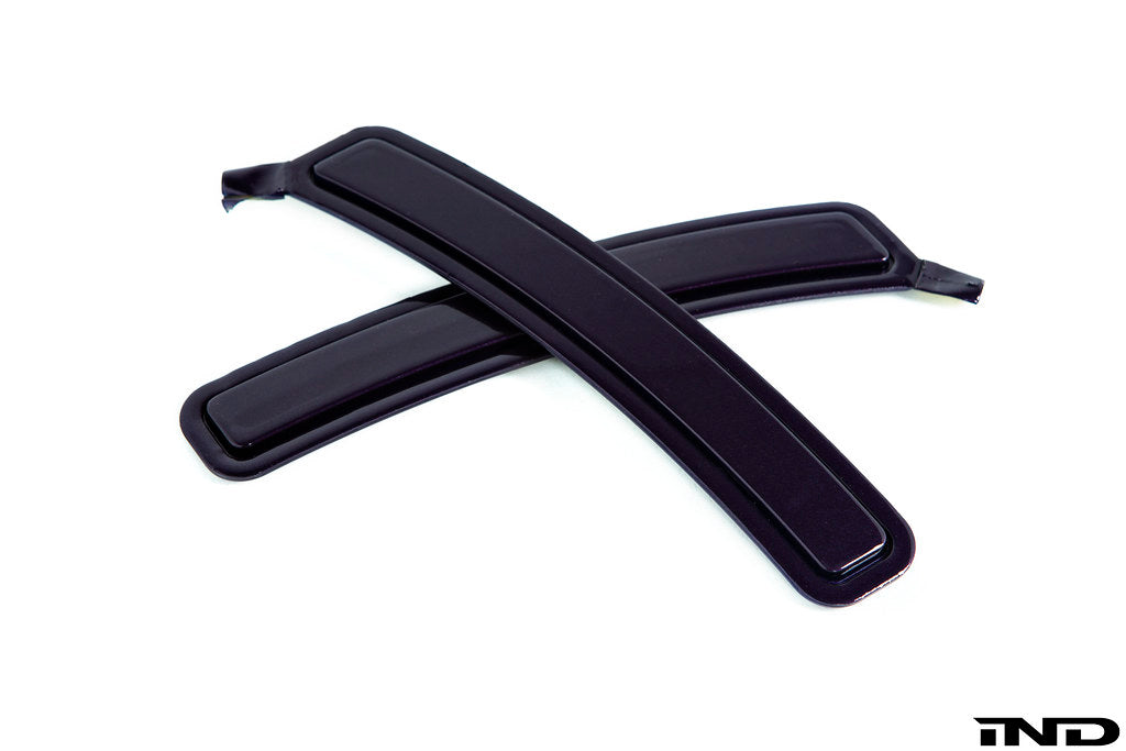 IND G20 3-Series / G22 4-Series / G42 2-Series Painted Front Reflector Set