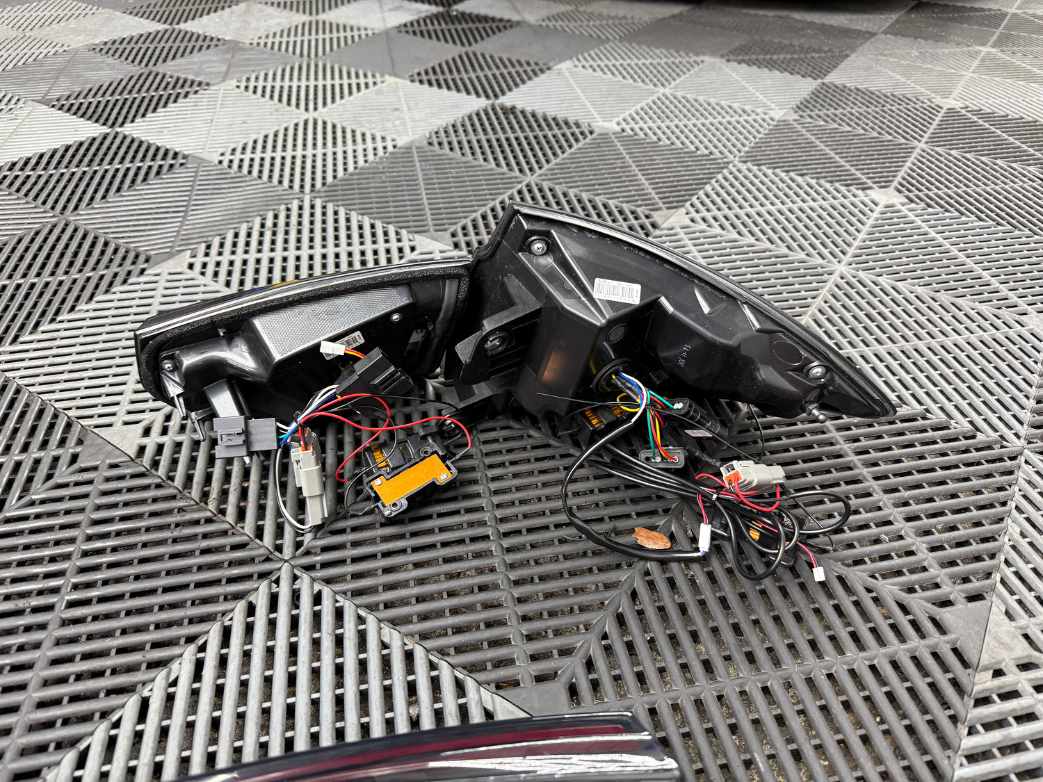 F30 G05 Style Tail Lights (Used)