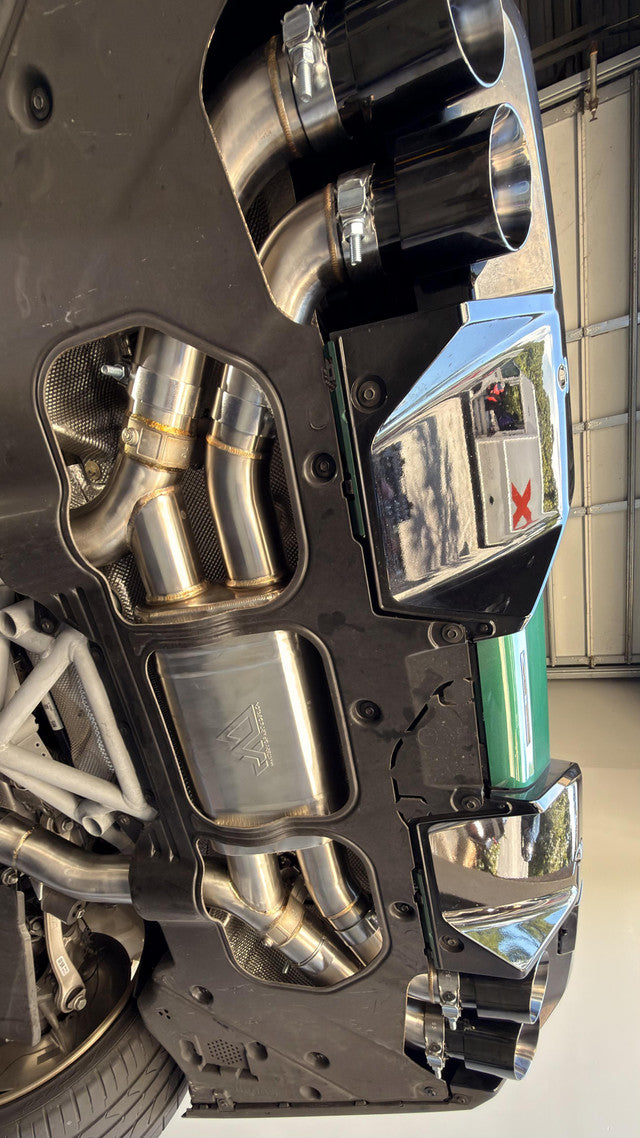 MAD BMW G90 M5 Axle-Back