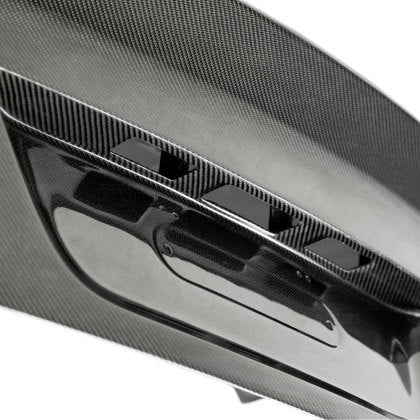 Seibon Carbon Fiber CSL-Style Trunk For BMW E39 5-Series/M5 1996-2003