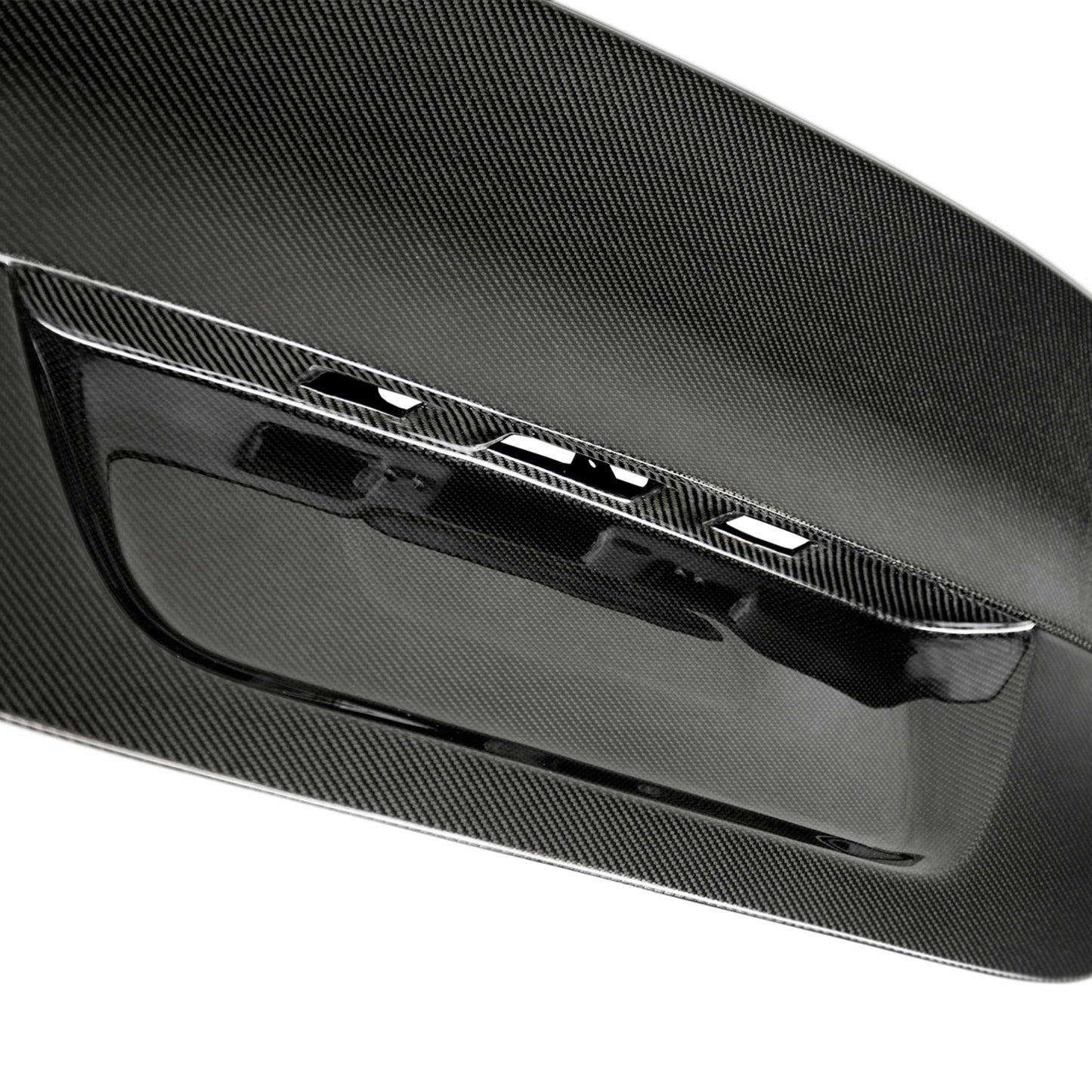 Carbon Fiber Trunk Lid for BMW E60 04-10