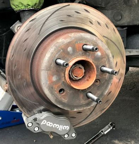 SLG 135i & 335i Dual Caliper Bracket Kit