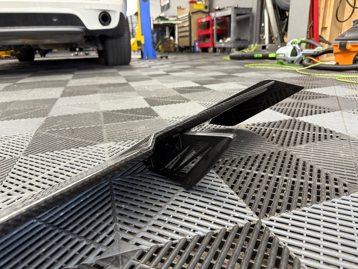 AutoID TR87 Carbon Fiber Wing (Open Box)