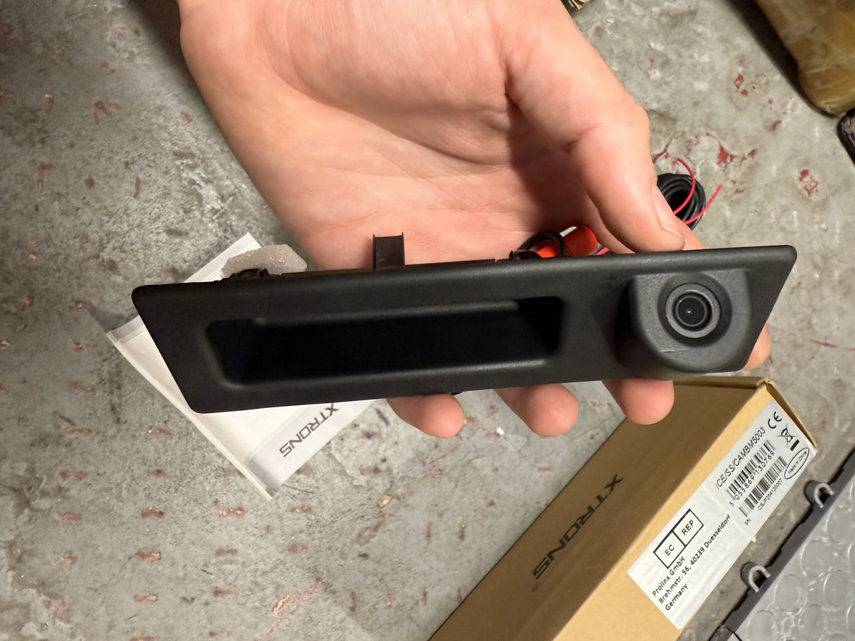 Xtrons OEM Style Backup Camera F3X/F8X/F10 (CAMBM5003)