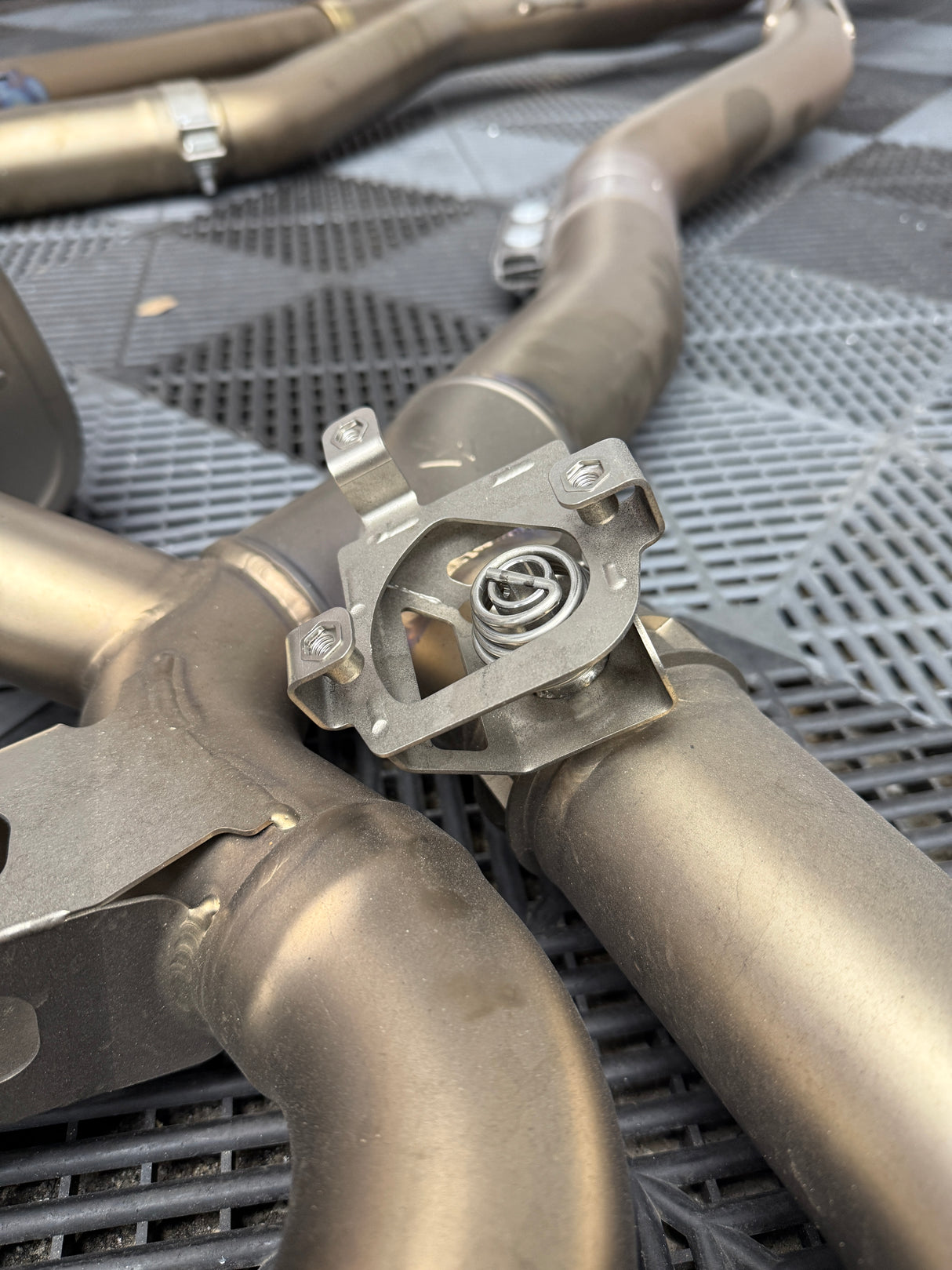 M8 Gran Coupé (F93) Akrapovic Evolution Line Titanium Catback Exhaust System (Used)