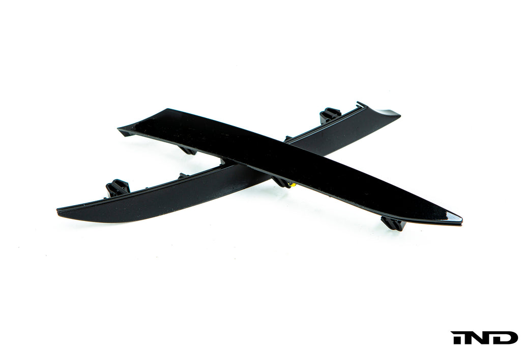 IND Pre-LCI Painted Rear Reflector Set for BMW G20 3-Series (M-Sport)