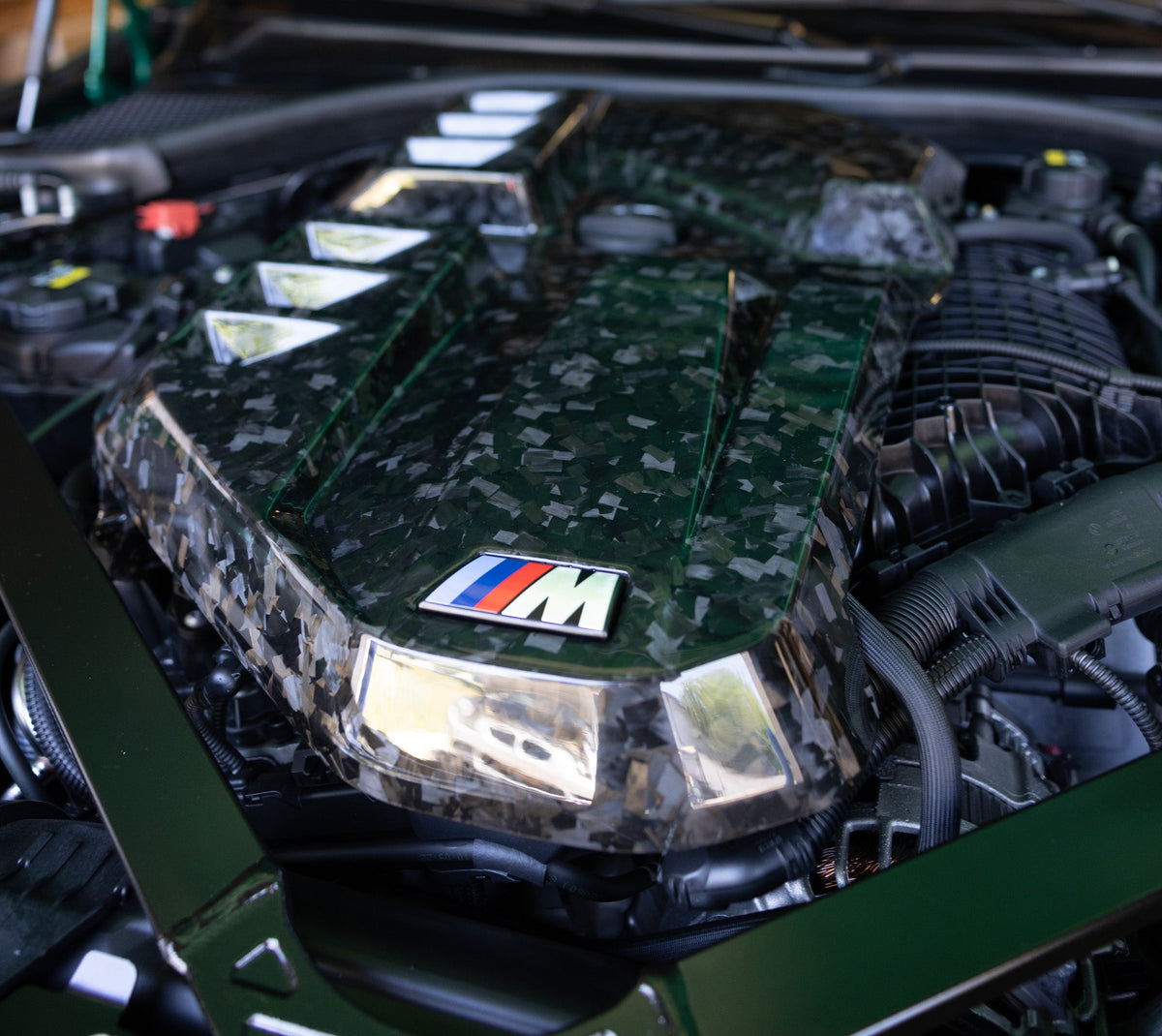 G80 CARBON FIBER ENGINE COVER - ARM Motorsports