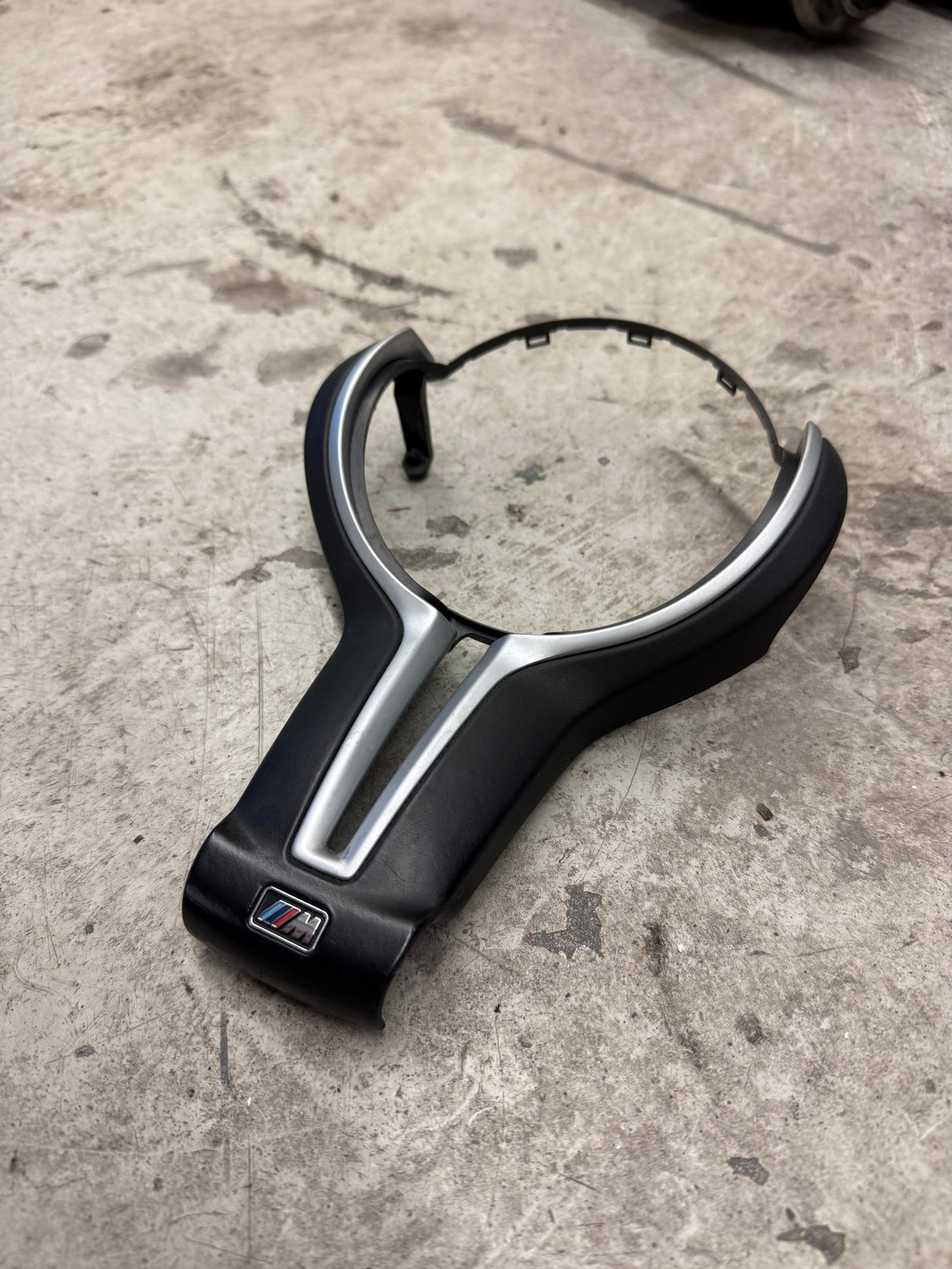 Genuine BMW F10 M5 Center Steering Wheel Trim Piece (Used)