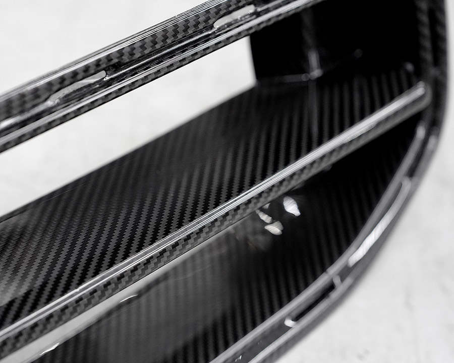 Carbon Fiber Front Kidney Grilles for BMW G87 M2