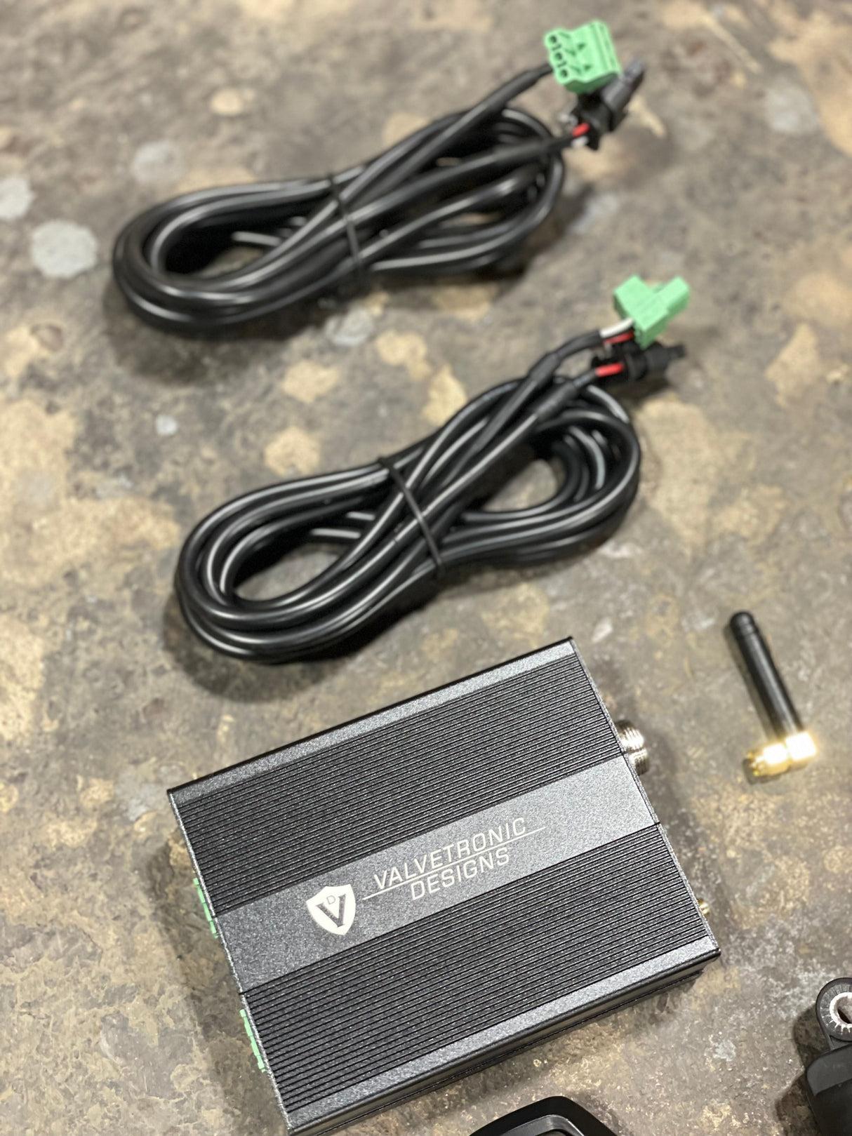 Valvetronic Designs Electronic Exhaust Valve Controller